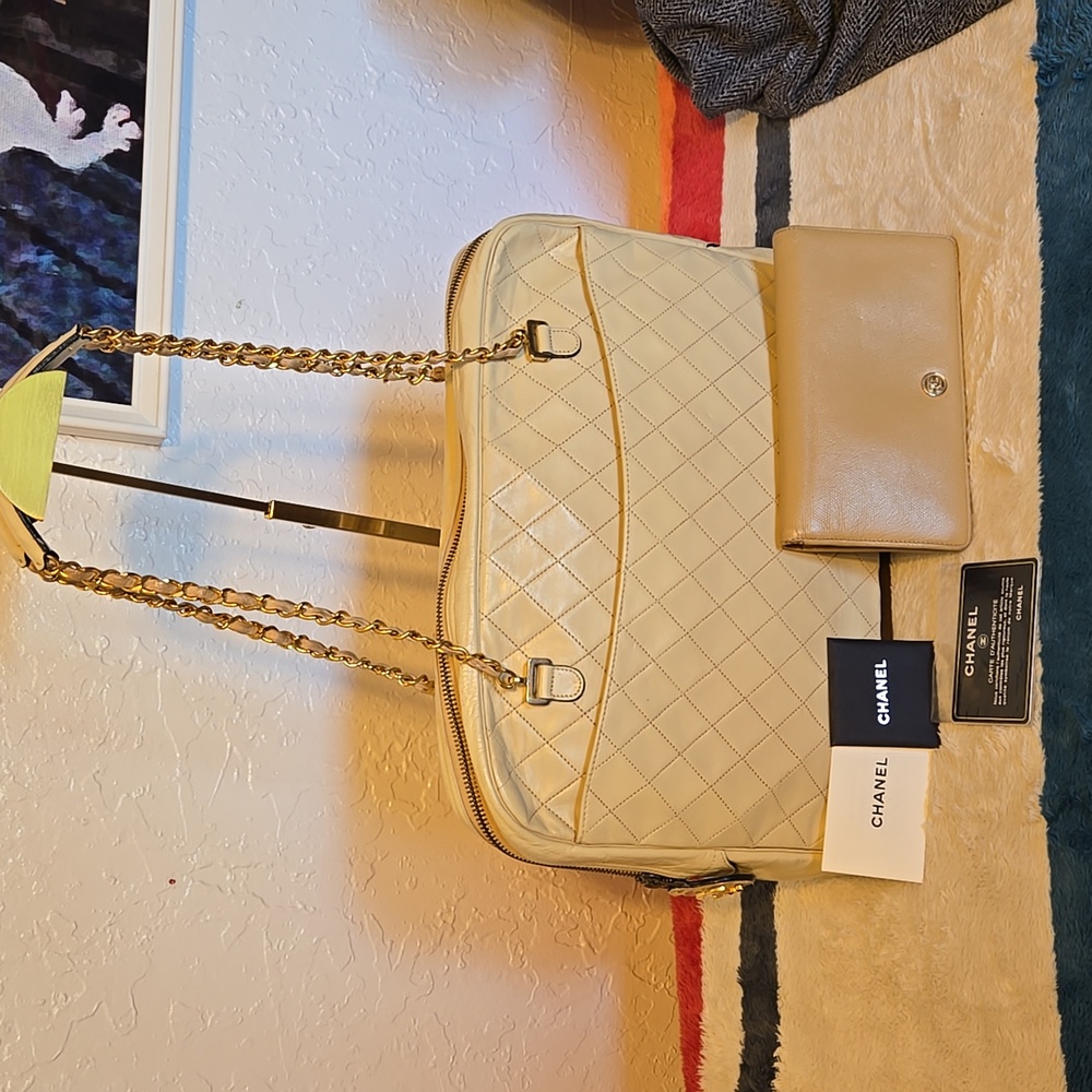 Authentic Vintage Chanel Lambskin bag and wallet